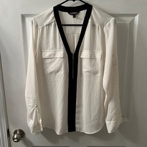 NWOT express Portofino button up. Black and white. Never worn